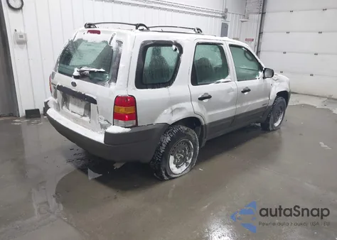 2001 Ford Escape Xls из США, поврежденный, VIN 1FMYU02141KF93554